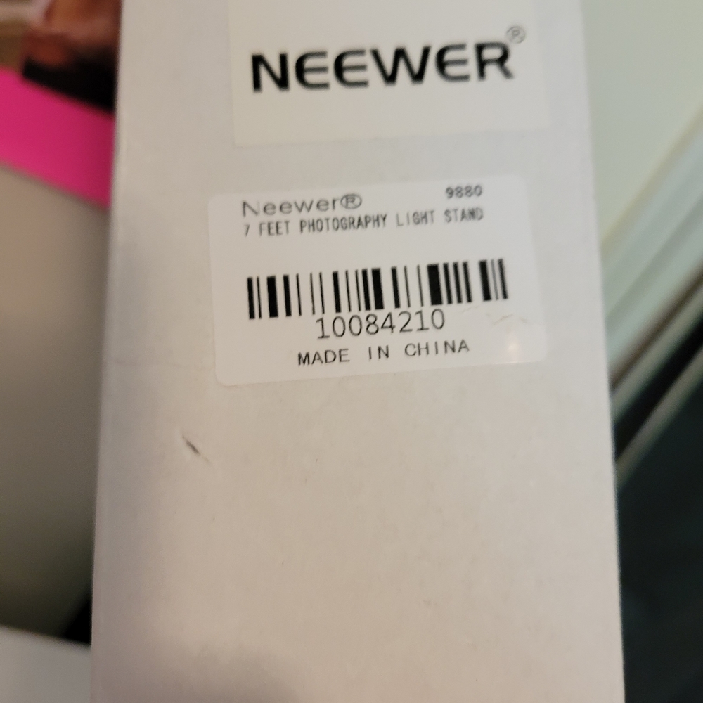 Neewer Light Stand